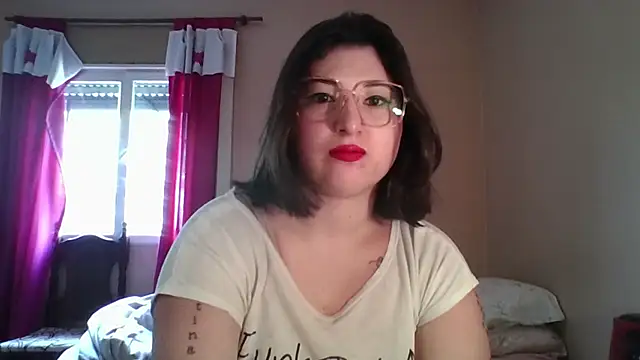 imsohornydacom online show from 2, 12, 2025