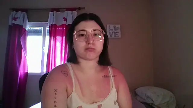 imsohornydacom online show from 27, 11, 2025