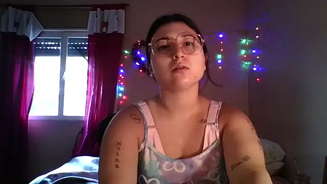 imsohornydacom online show from 3, 2, 2026