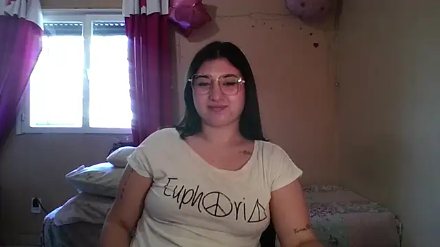 imsohornydacom online show from 25, 3, 2026