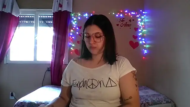 imsohornydacom online show from 26, 2, 2026