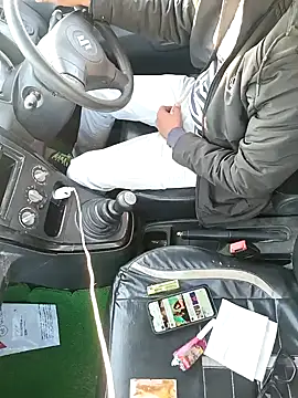 BLACK DiCK DADDY 32 online show from 8, 1, 2025