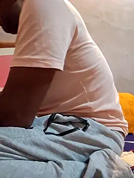 BLACK DiCK DADDY 32 online show from 19, 5, 2026