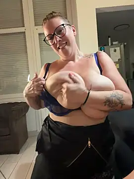 darkmoonsubmissive online show from 25, 6, 2026