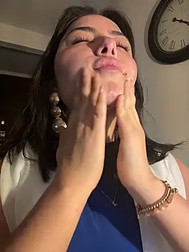 sukhakunis1 online show from 8, 3, 2026