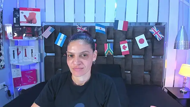 Snapshot of KatteMoss chatting on 14, 6, 2026 KatteMoss online show from 14, 6, 2026
