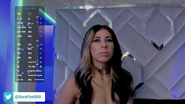 Snapshot of Sara_Foxx1 chatting on 25, 9, 2025 Sara Foxx1 online show from 25, 9, 2025