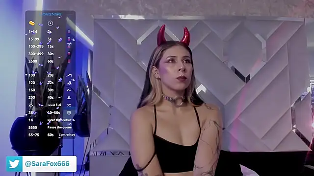 Snapshot of Sara_Foxx1 chatting on 16, 10, 2025 Sara Foxx1 online show from 16, 10, 2025