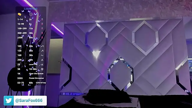 Snapshot of Sara_Foxx1 chatting on 24, 9, 2025 Sara Foxx1 online show from 24, 9, 2025