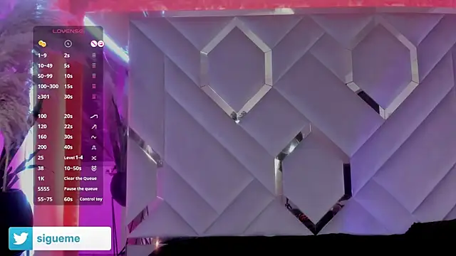 Snapshot of Sara_Foxx1 chatting on 17, 11, 2025 Sara Foxx1 online show from 17, 11, 2025