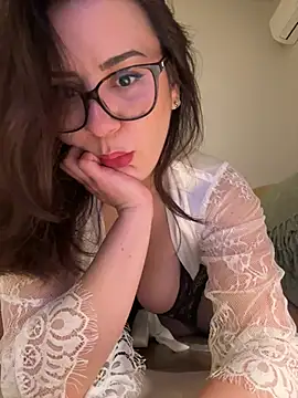 Its Jade online show from 13, 4, 2026