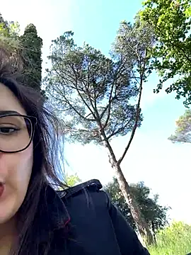 Its Jade online show from 19, 4, 2026