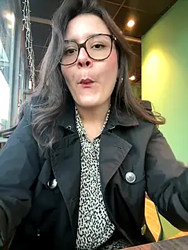 Snapshot of Its_Jade chatting on 24, 10, 2025 Its Jade online show from 24, 10, 2025