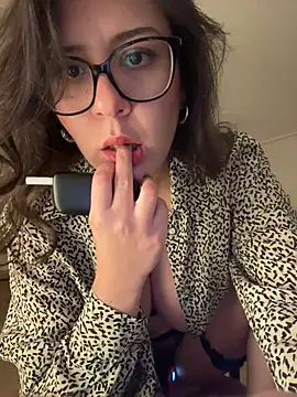 Snapshot of Its_Jade chatting on 23, 10, 2025 Its Jade online show from 23, 10, 2025