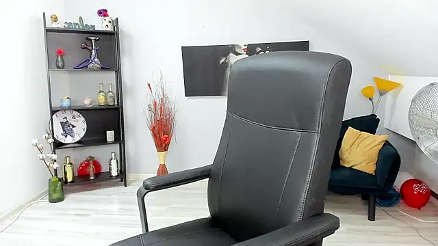 MelissaWiliam online show from 17, 3, 2025