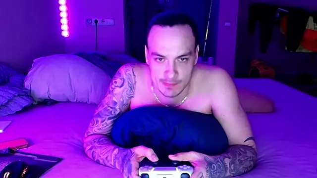 baphomet from ice online show from 15, 4, 2026