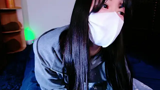 hina porn online show from 9, 10, 2025