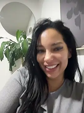 Dakota diaz  online show from 14, 6, 2026