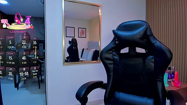 Dakota diaz  online show from 1, 10, 2025