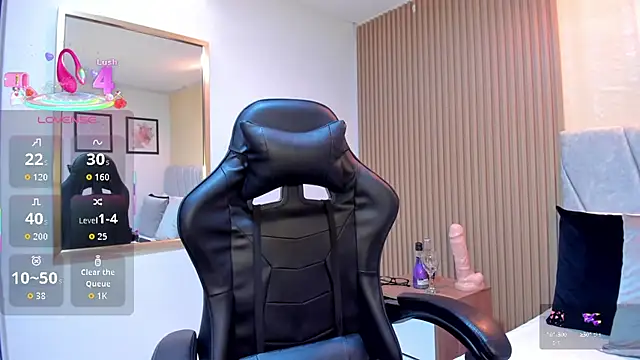 Dakota diaz  online show from 12, 9, 2025