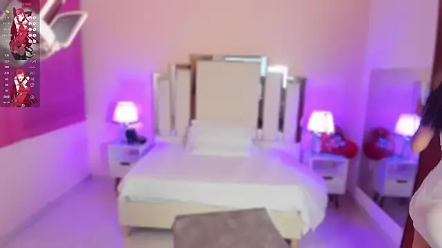 lauramartin1 online show from 18, 3, 2025