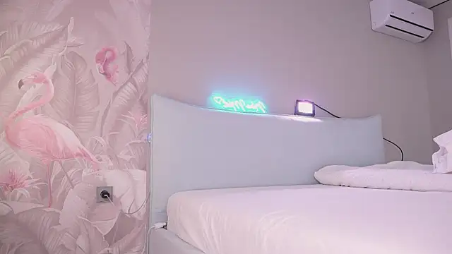 NinaMint online show from 23, 11, 2025