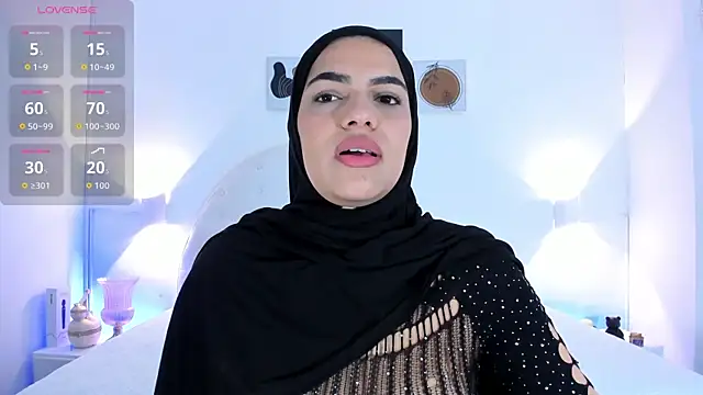 Umarani  online show from 4, 11, 2025