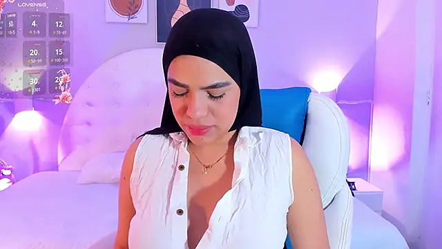 Umarani  online show from 18, 3, 2025