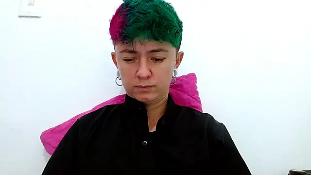 tomboyblue online show from 30, 11, 2025