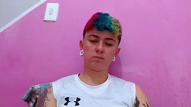 tomboyblue online show from 21, 10, 2025