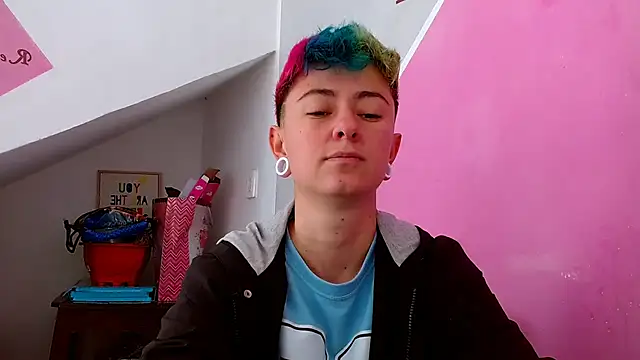 tomboyblue online show from 18, 10, 2025