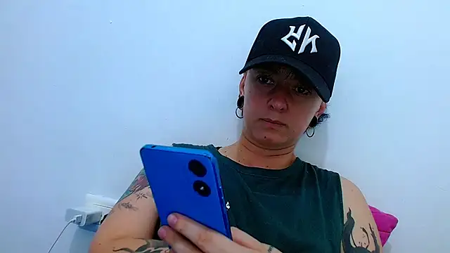 tomboyblue online show from 21, 4, 2026