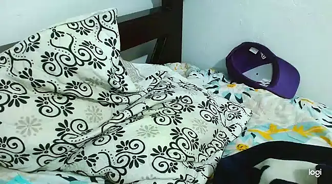 tomboyblue online show from 13, 3, 2025