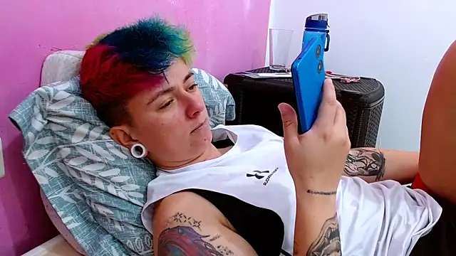 tomboyblue online show from 30, 9, 2025