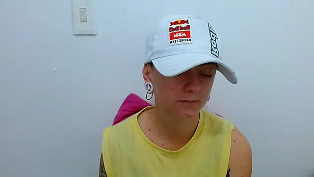 tomboyblue online show from 4, 12, 2025