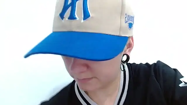 tomboyblue online show from 24, 2, 2026