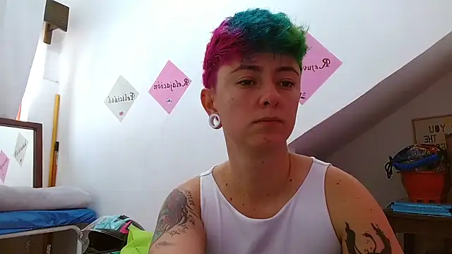 tomboyblue online show from 25, 10, 2025