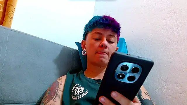 tomboyblue online show from 30, 6, 2026