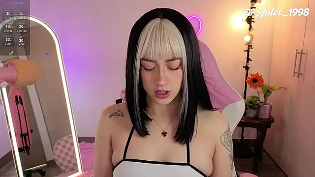 violet ch online show from 14, 5, 2026