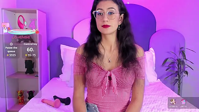 Snapshot of SophieGomez22 chatting on 20, 12, 2025 SophieGomez22 online show from 20, 12, 2025