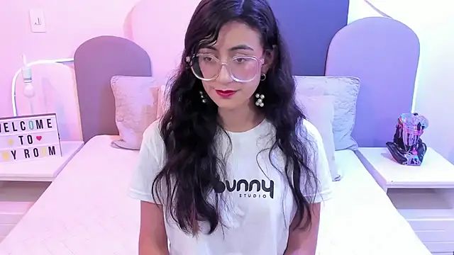 SophieGomez22 online show from 15, 3, 2025