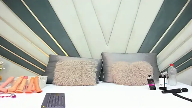 kathy-steven online show from 1, 11, 2025