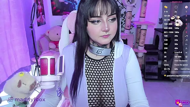 Snapshot of MaddyFooxx chatting on 11, 7, 2026 MaddyFooxx online show from 11, 7, 2026