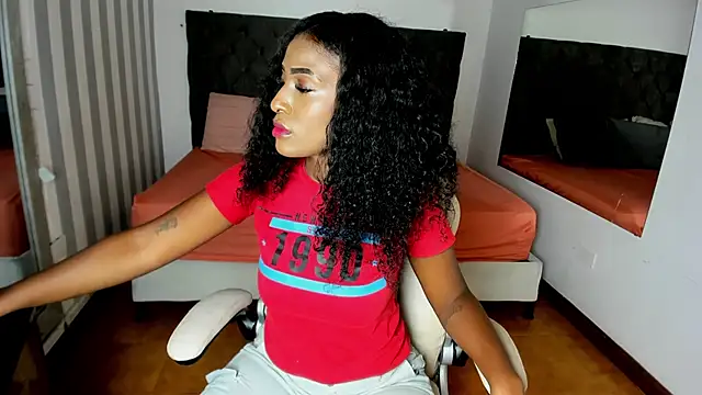 rebeca cortez  online show from 14, 3, 2025