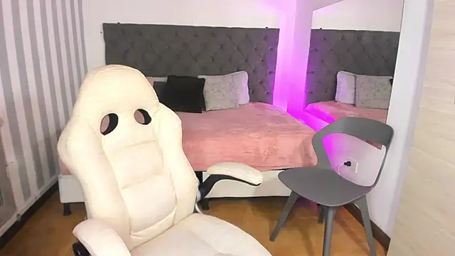 rebeca cortez  online show from 7, 3, 2025