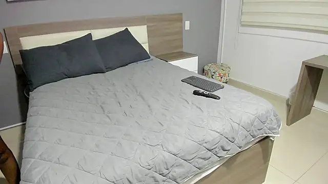 rebeca cortez  online show from 27, 9, 2025