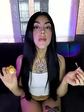 Snapshot of Mazikeen-- chatting on 24, 2, 2026 Mazikeen-- online show from 24, 2, 2026