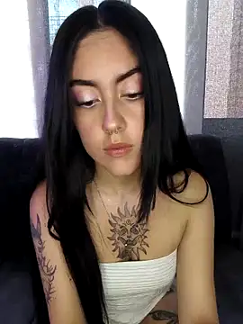 Snapshot of Mazikeen-- chatting on 1, 2, 2026 Mazikeen-- online show from 1, 2, 2026