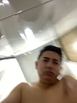 DanielGomez9 online show from 1, 3, 2025