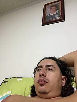 Snapshot of DanielGomez9 chatting on 17, 3, 2026 DanielGomez9 online show from 17, 3, 2026